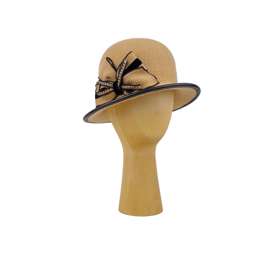 Skrybėlė Berati 11